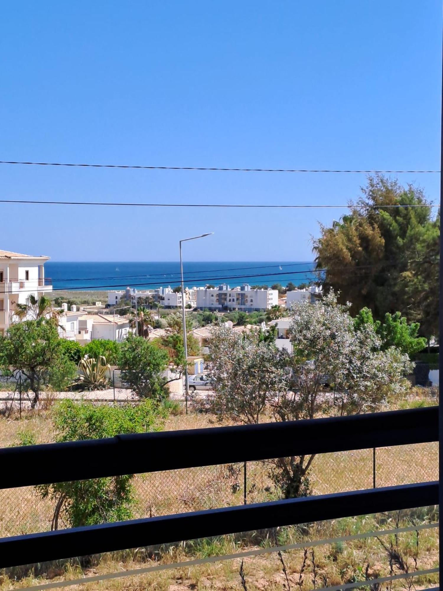 Sea View Apartment Near Meia Praia Beach In Lagos! ห้อง รูปภาพ
